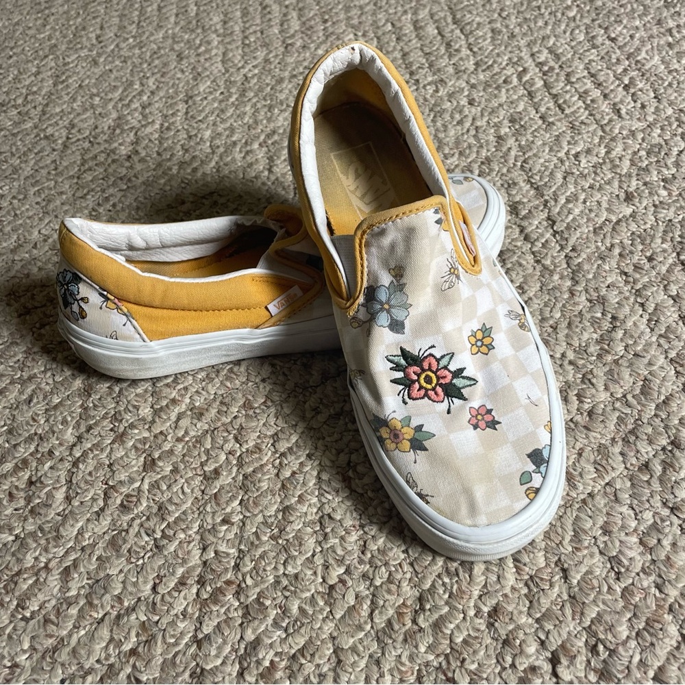 Vans Slip On Checkered Shoes